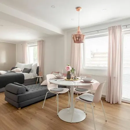Rosegold Studio Ljubljana Free Parking Bikes Washer&Dryer Apartma