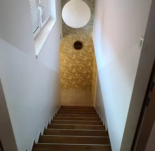 With Free Parking, Washer & Dryer *